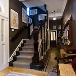 City Centre Mansion Sleeping 1 To 23